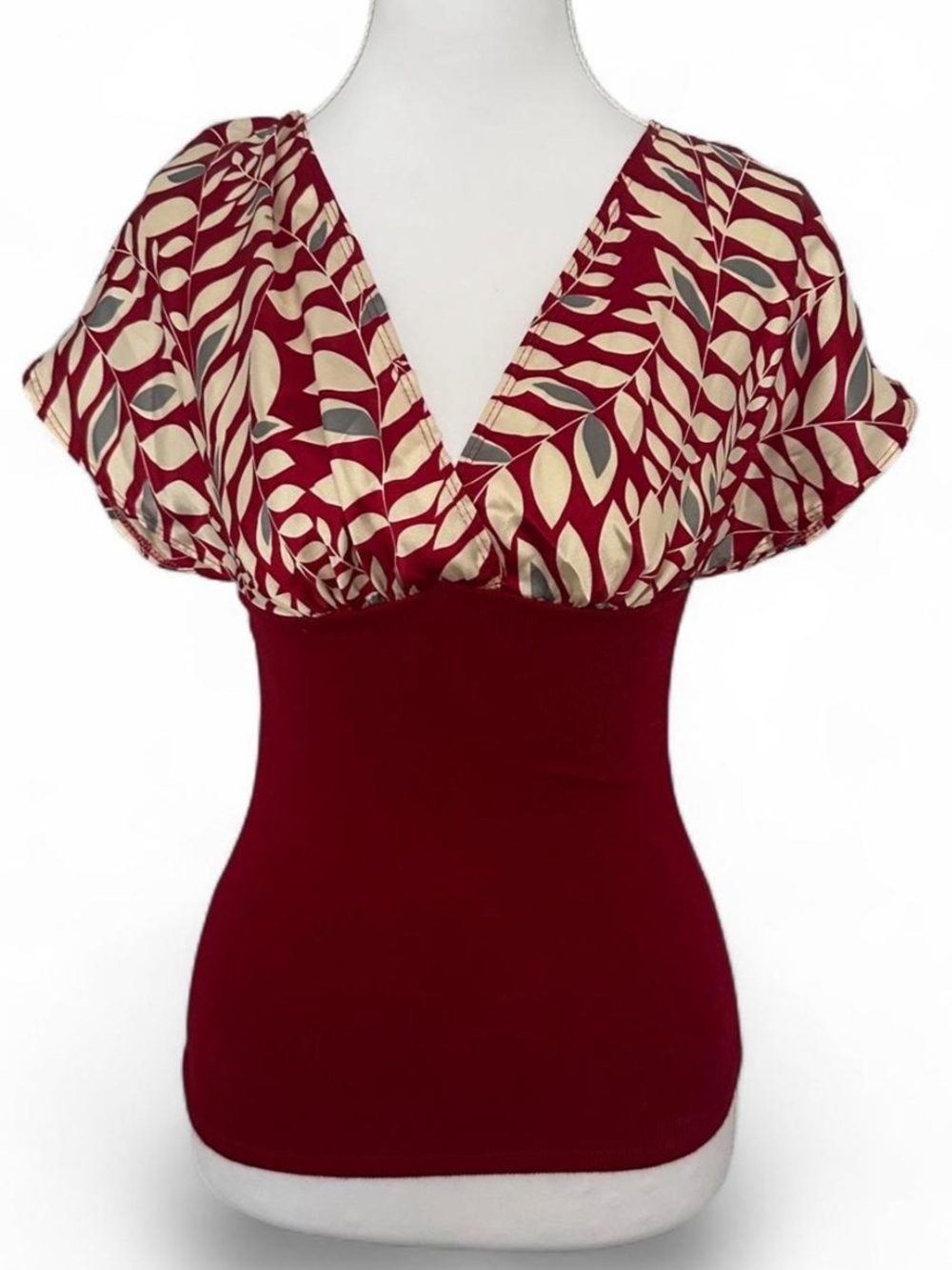 Floral Print Women’s Burgundy V-Neck Leaf Print Flutter Sleeve Top